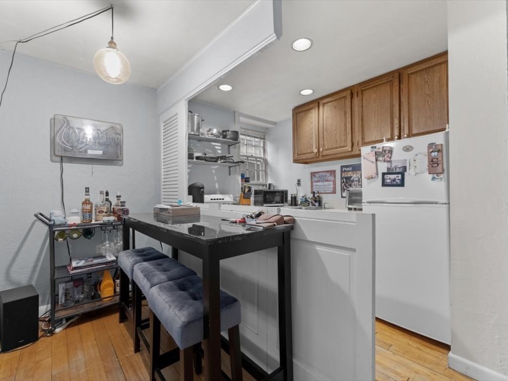 11 Myrtle St # 2