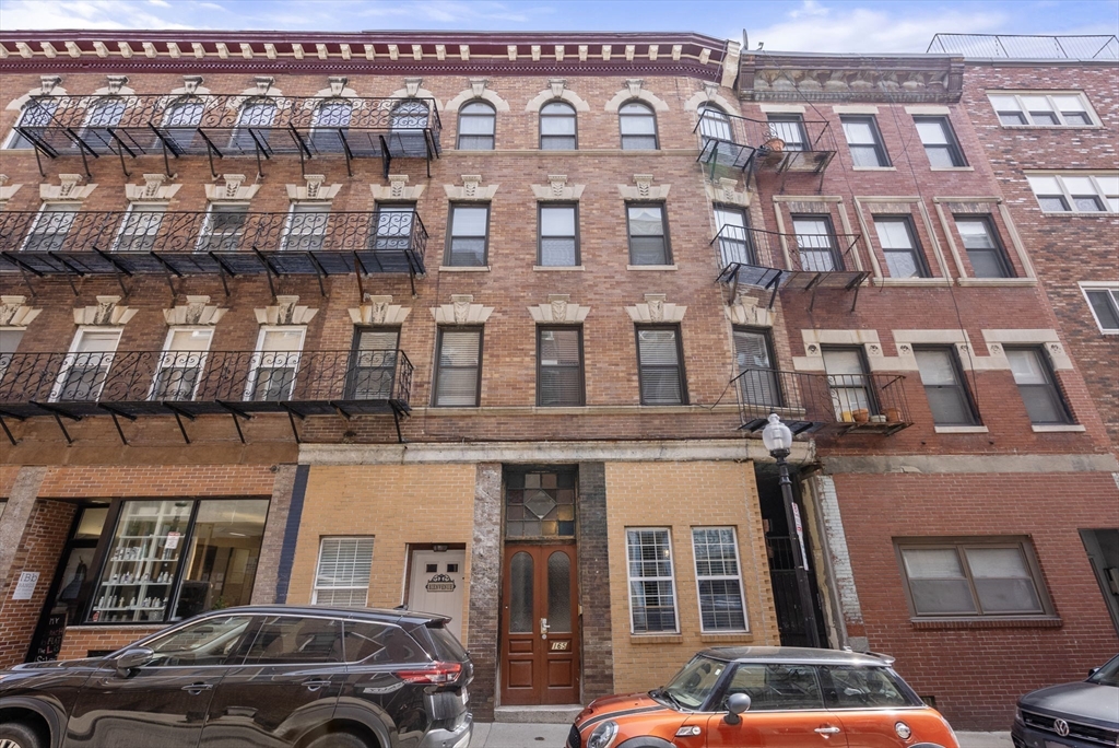 165 Salem Street # 4