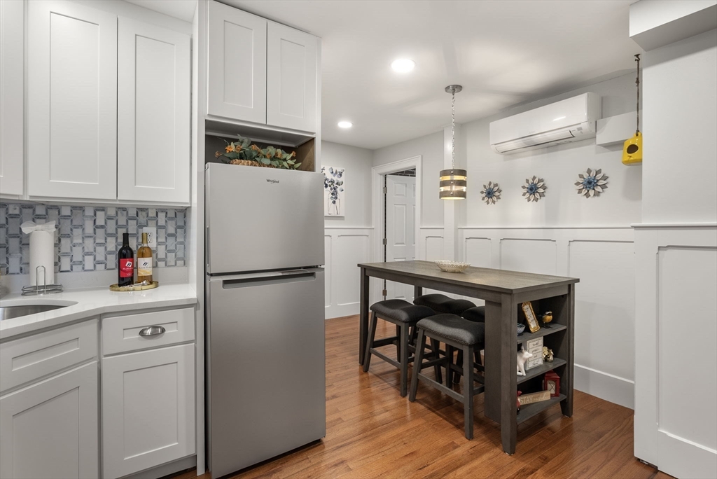 165 Salem Street # 4