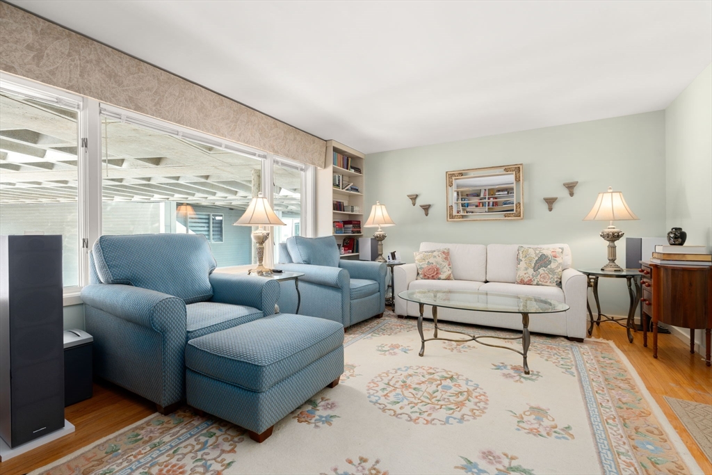 30 Constellation Wharf # 30