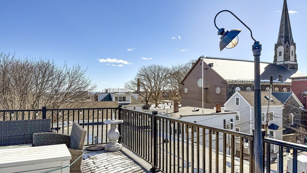 24 N Mead St