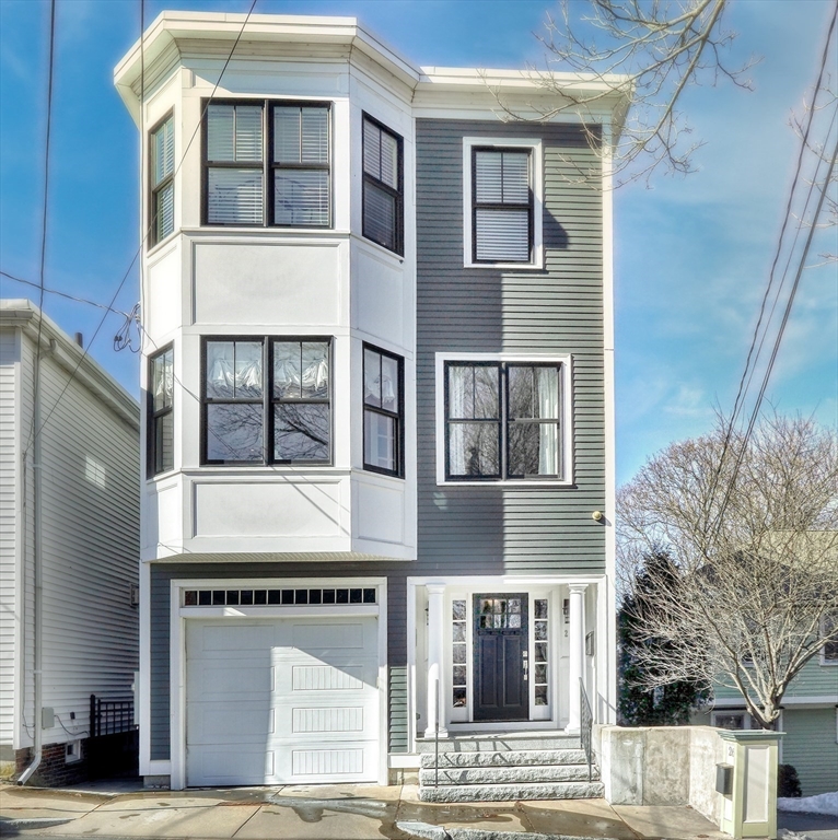 24 N Mead St