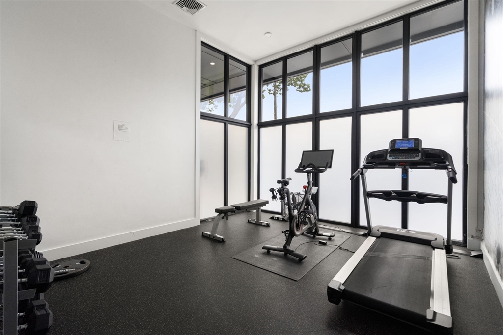 30 Penniman # 01 Unit: 2-01