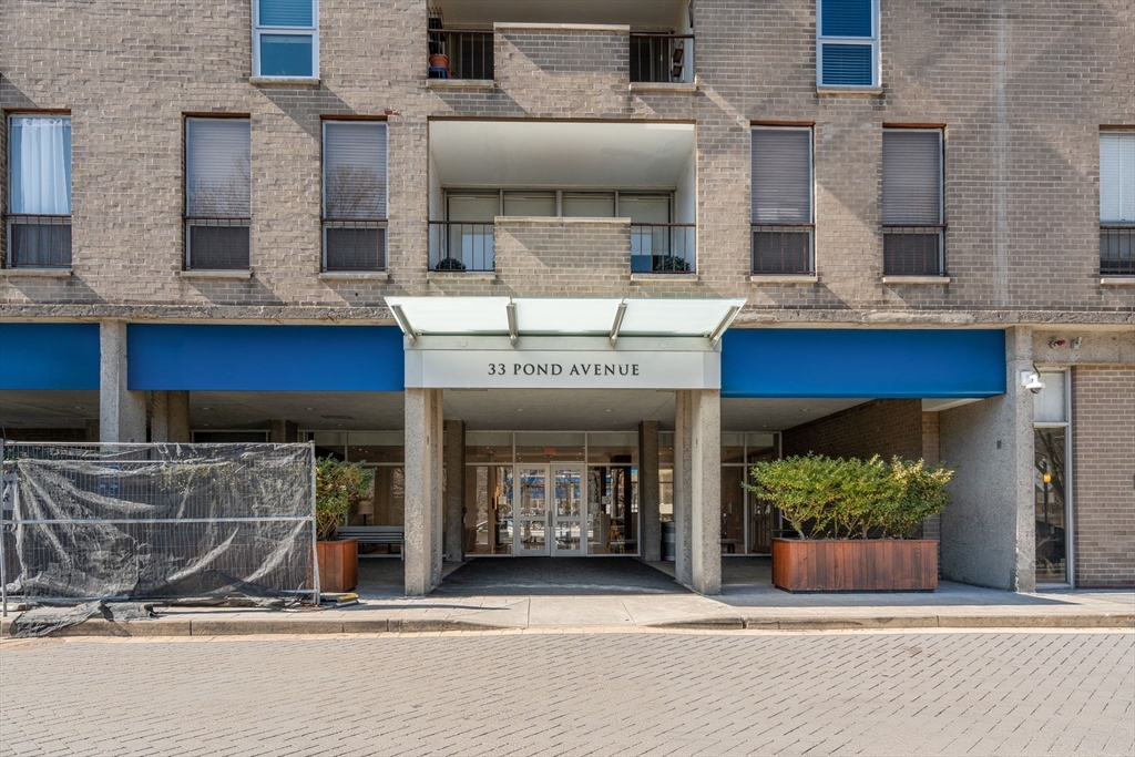 33 Pond Street # 919