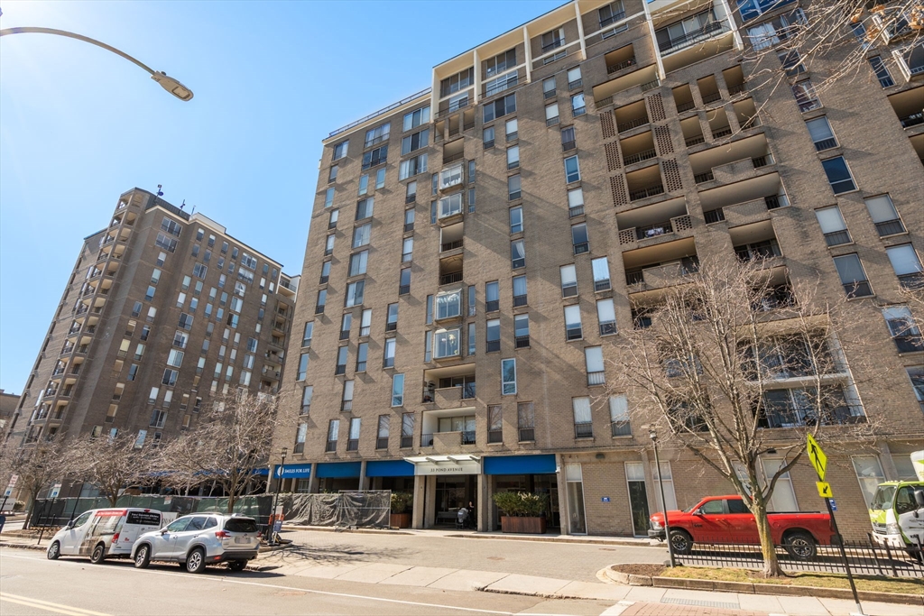 33 Pond Street # 919