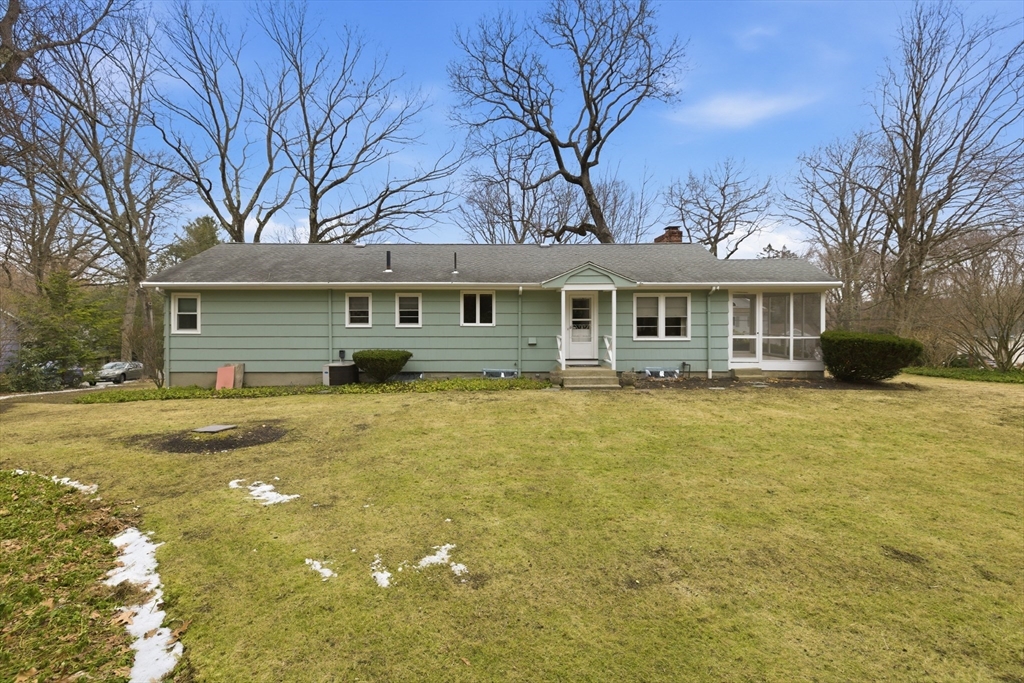 18 Baskin Road