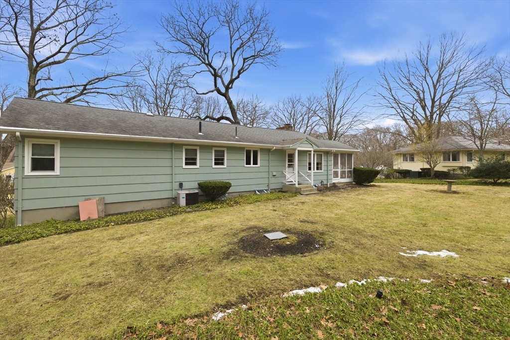 18 Baskin Road