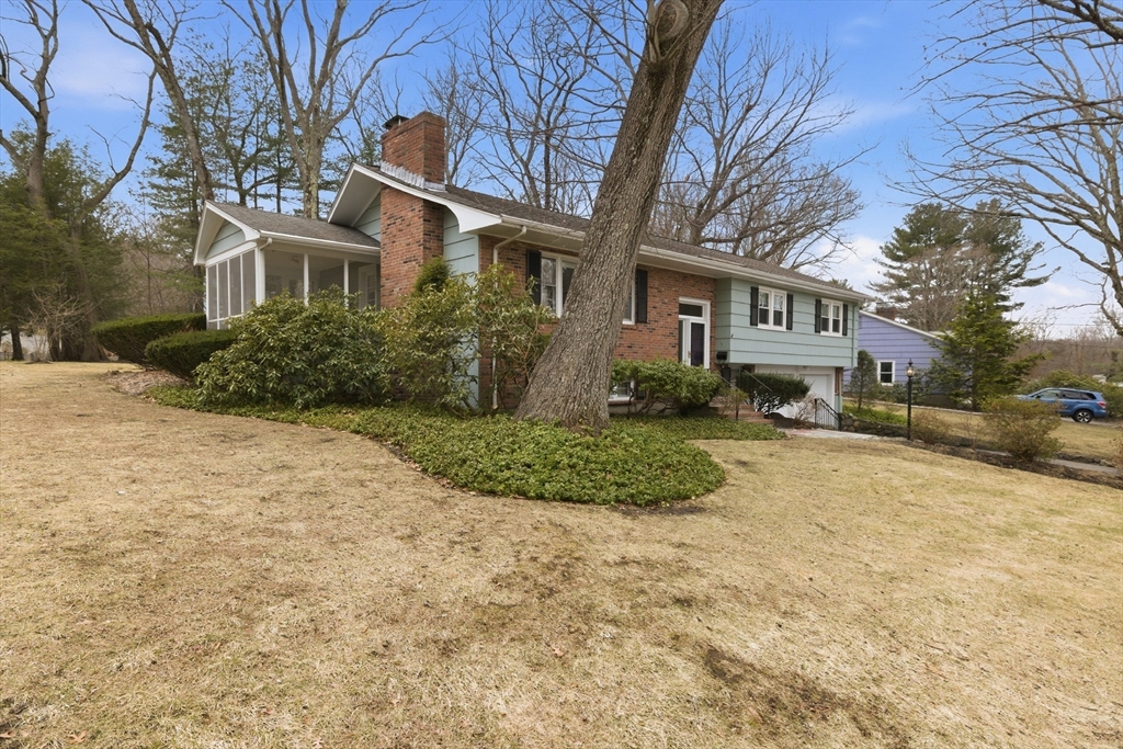 18 Baskin Road