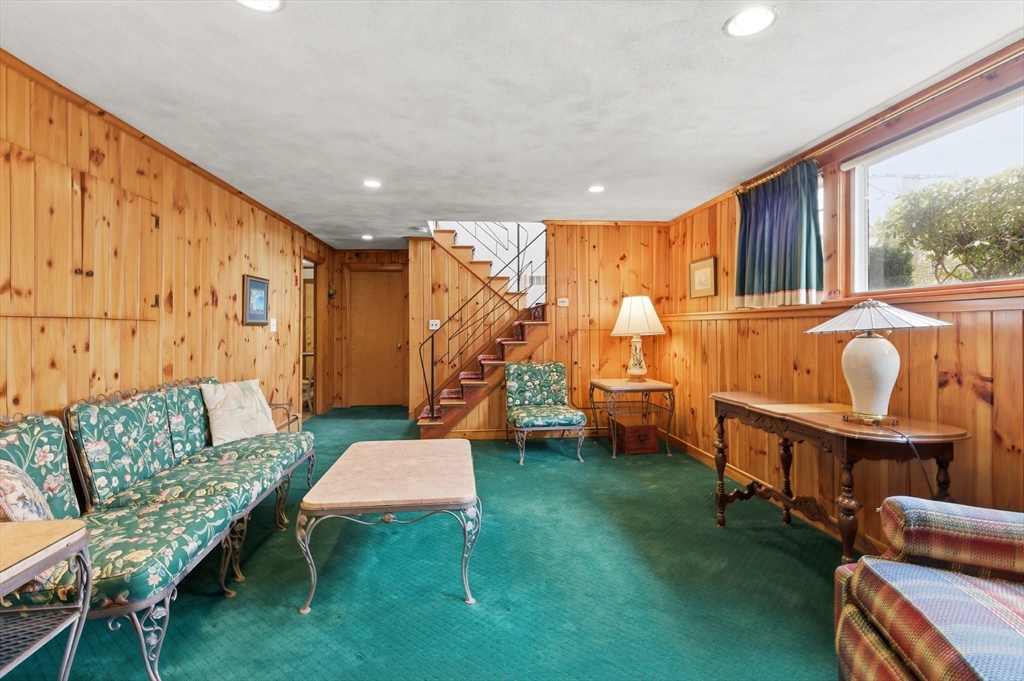 18 Baskin Road