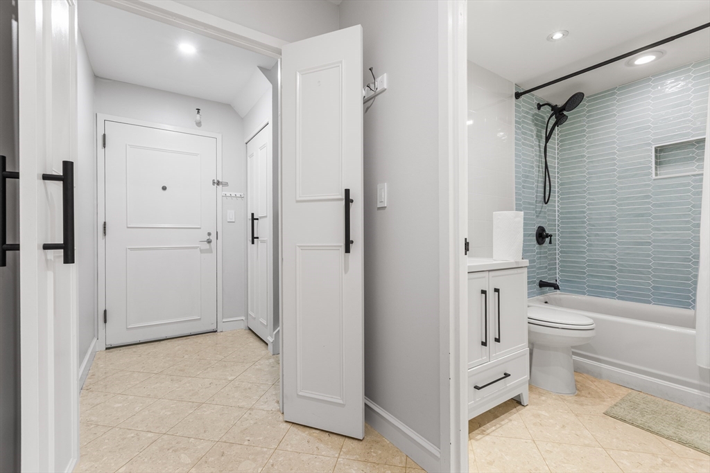 42 Eighth St # 2514