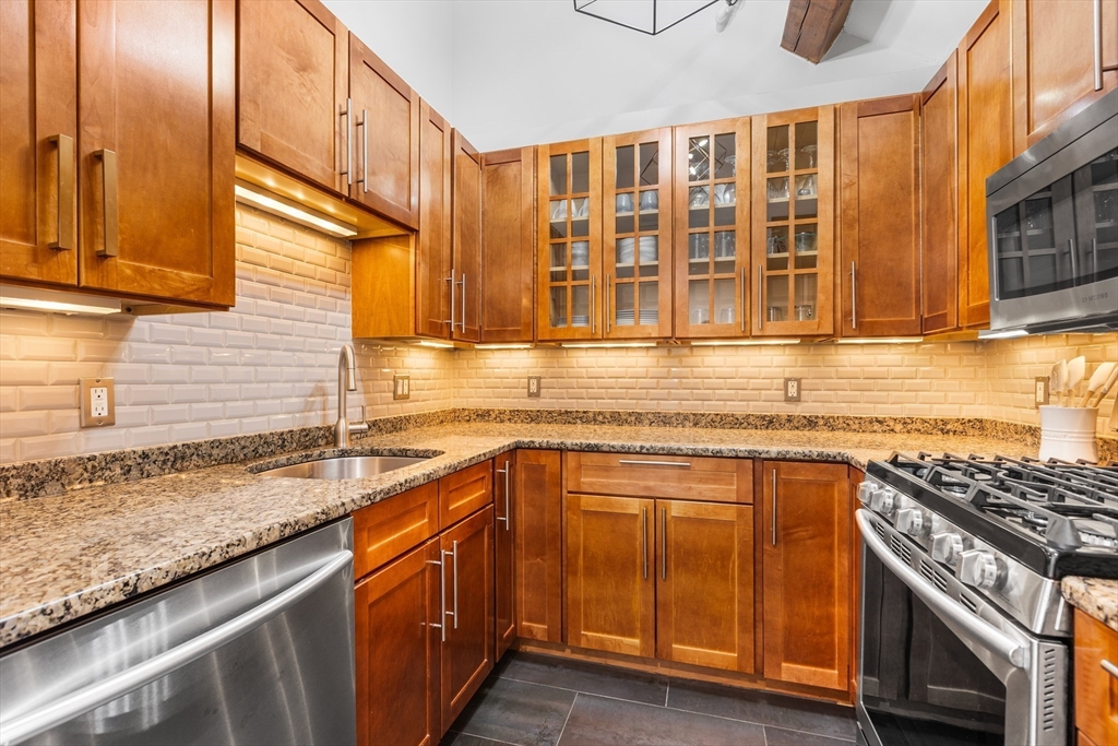42 Eighth St # 2514