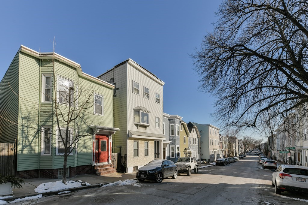 458 E 7th # 1