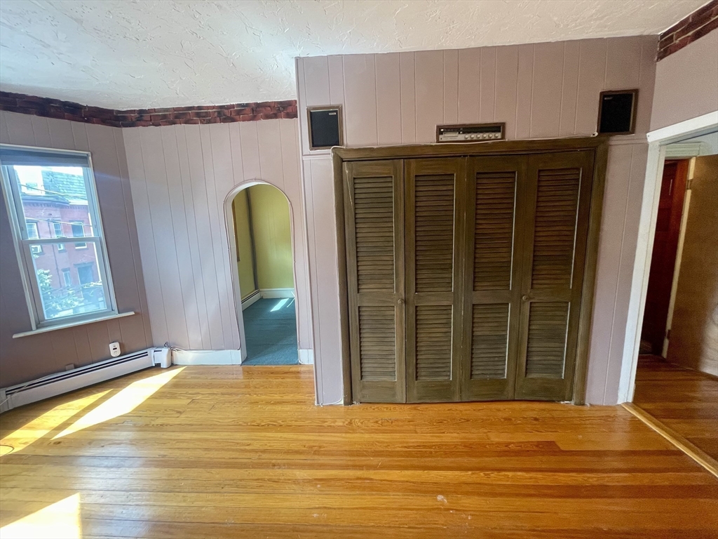 136 Saratoga St # 2