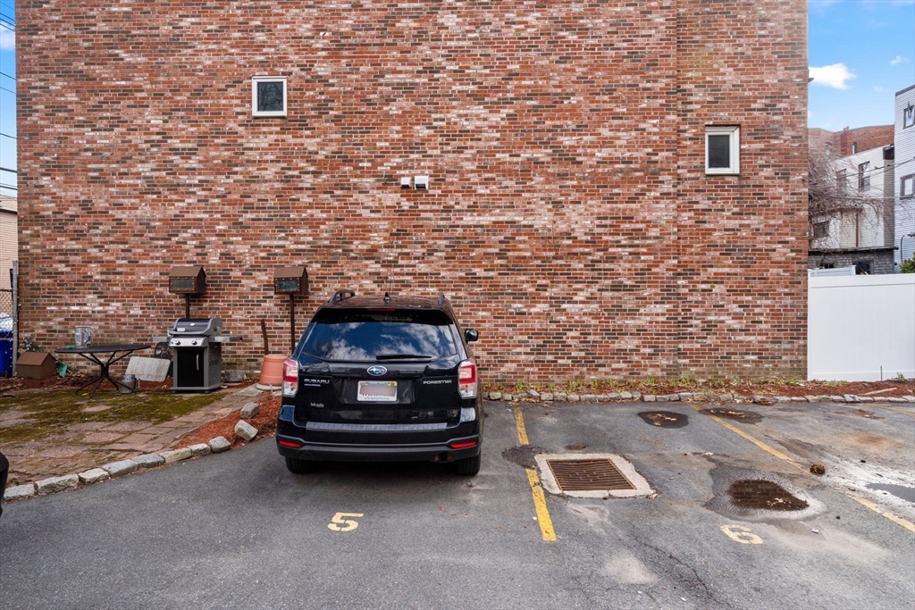 63 Maverick Square # 5