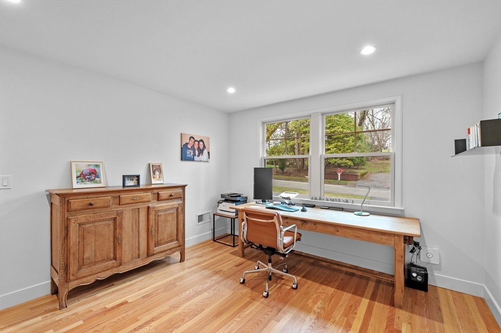 28 Tyler Rd