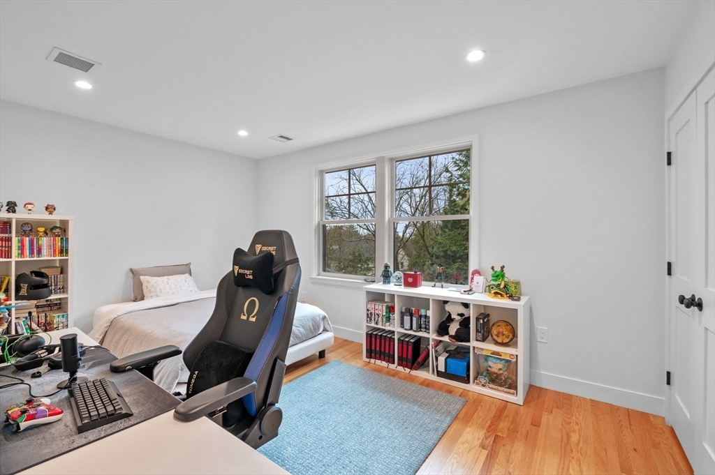 28 Tyler Rd