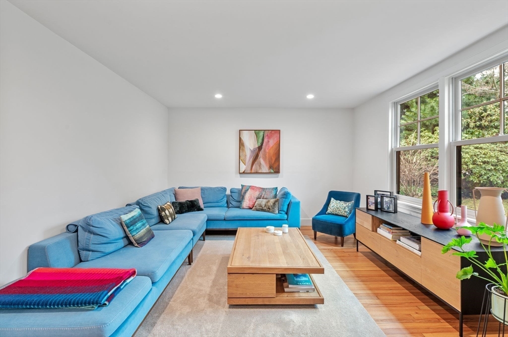 28 Tyler Rd