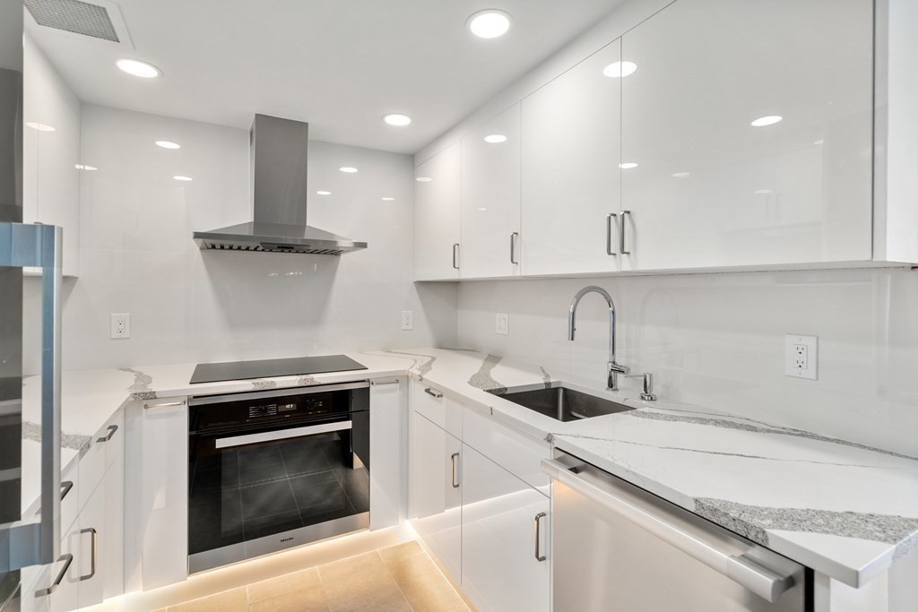 197 Eighth Street # 705