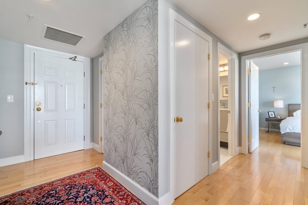 197 Eighth Street # 705