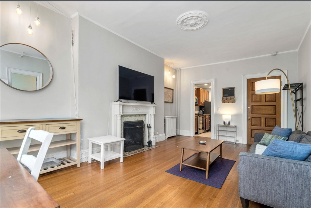 377 Commonwealth Ave. # 31