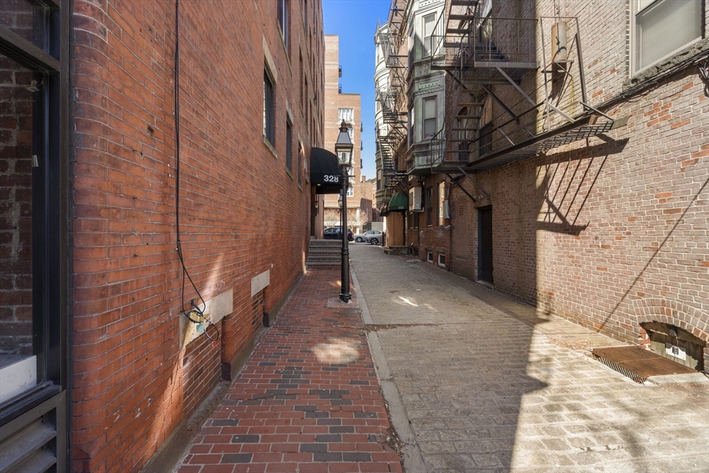 328 Commercial Street # 53