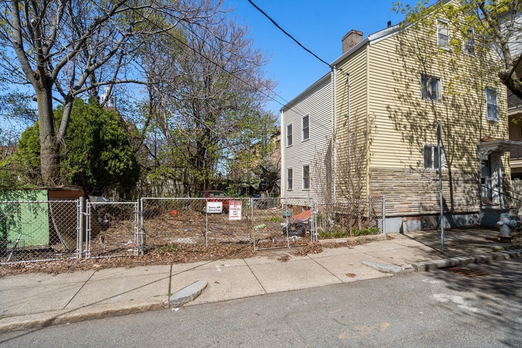 39 Hunting Street