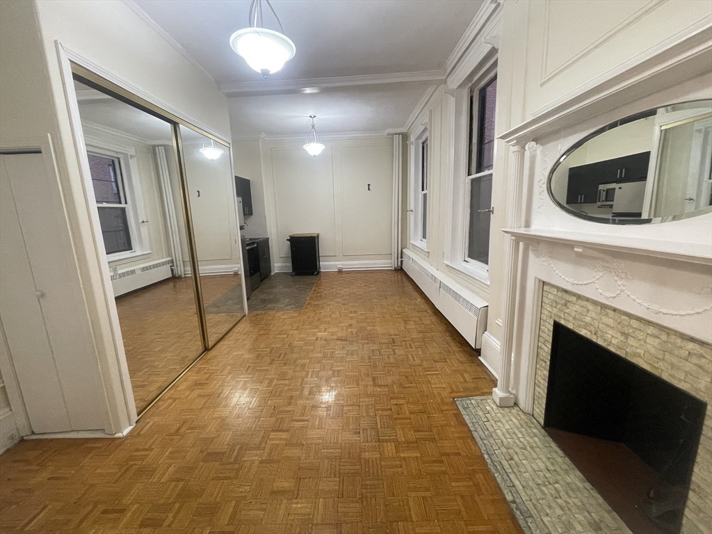 21 Beacon St # 4Q