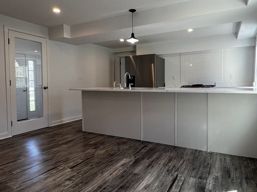 292 Great Rd # 1
