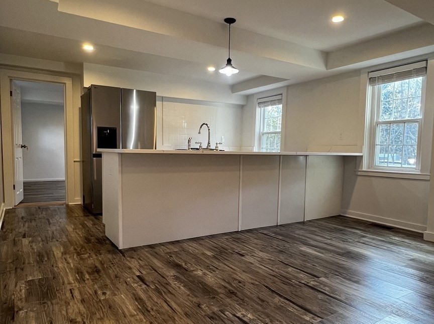 292 Great Rd # 1
