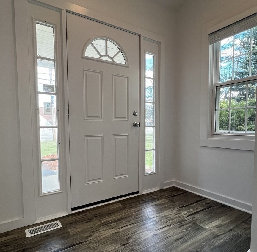 292 Great Rd # 1