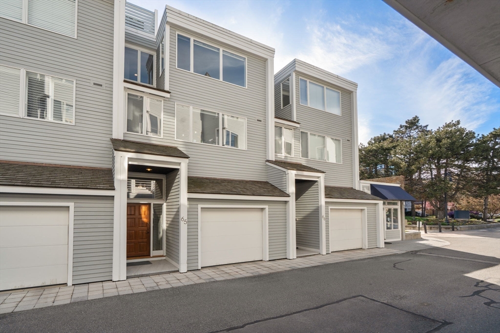 65 Constellation Wharf # 65