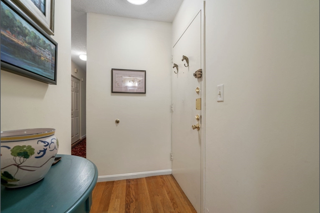199 Marlborough St. # 303