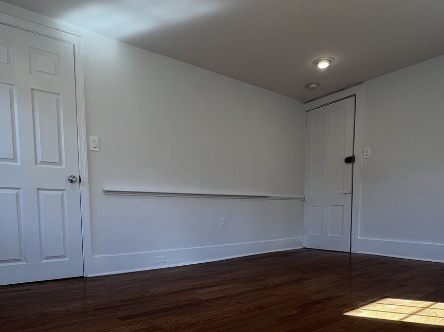 292 Great Rd # 2