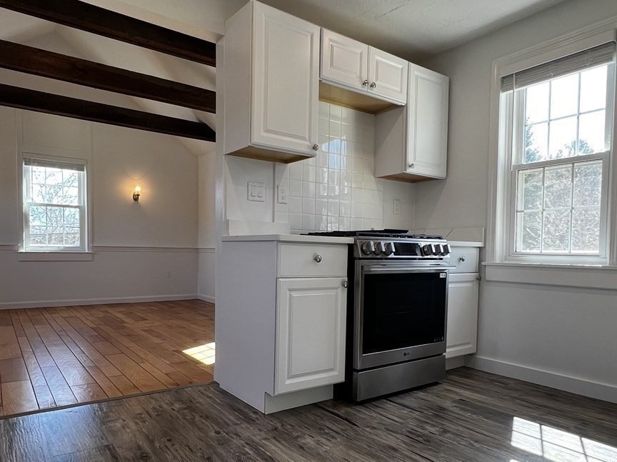 292 Great Rd # 2