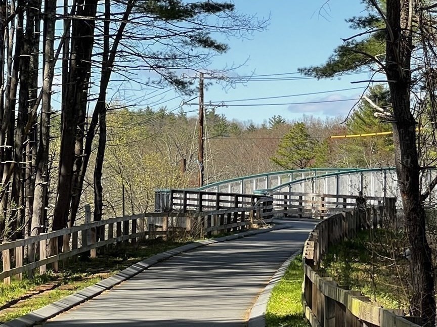 292 Great Rd # 2