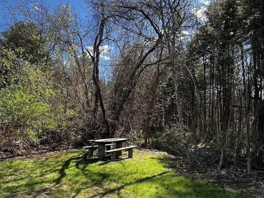 292 Great Rd # 2