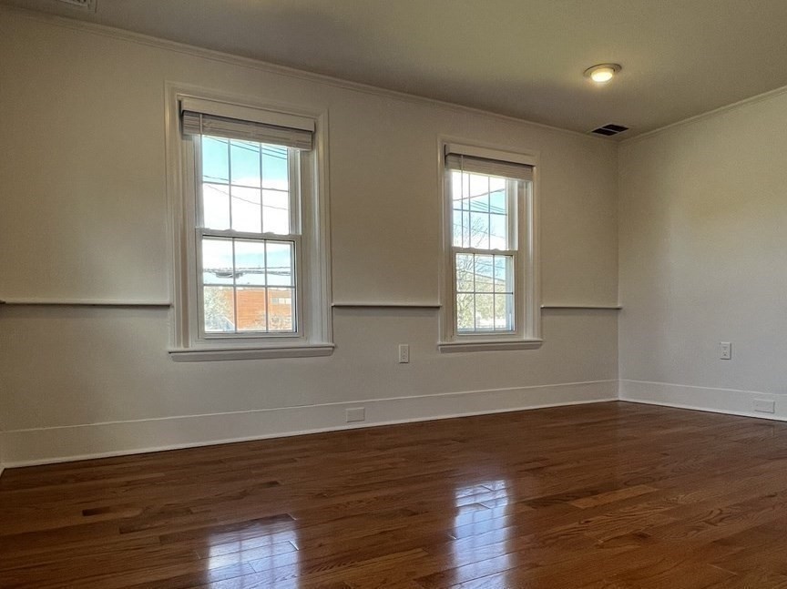 292 Great Rd # 2