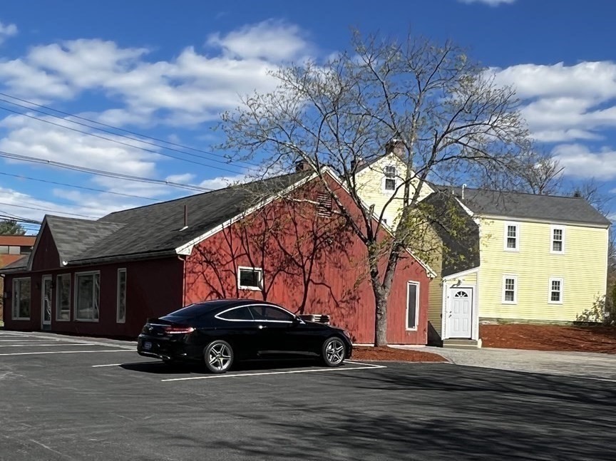 292 Great Rd # 2