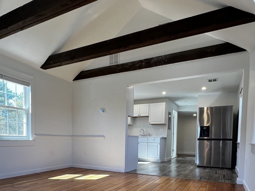 292 Great Rd # 2
