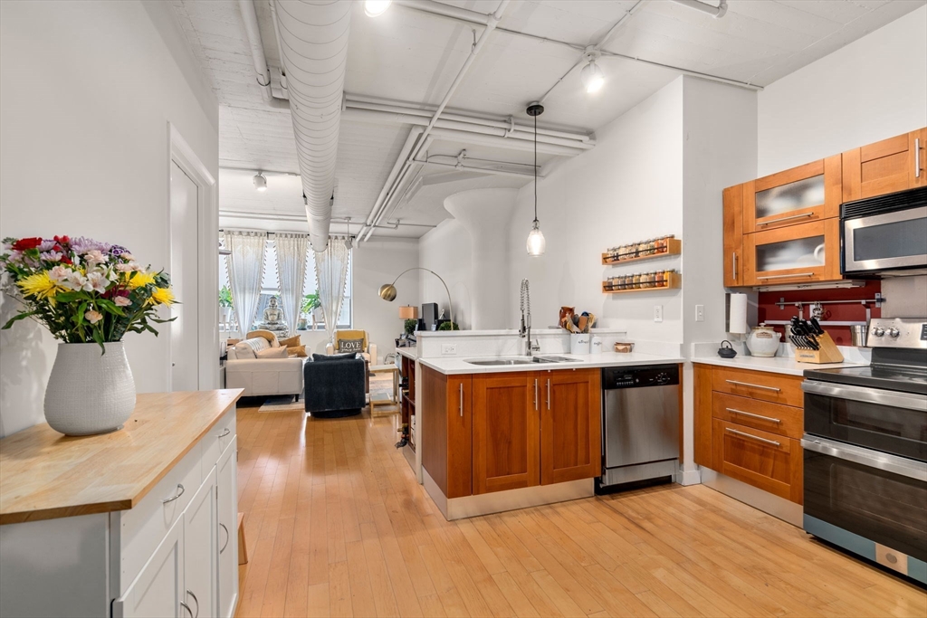 210 South St. # 3 Unit: 4-3