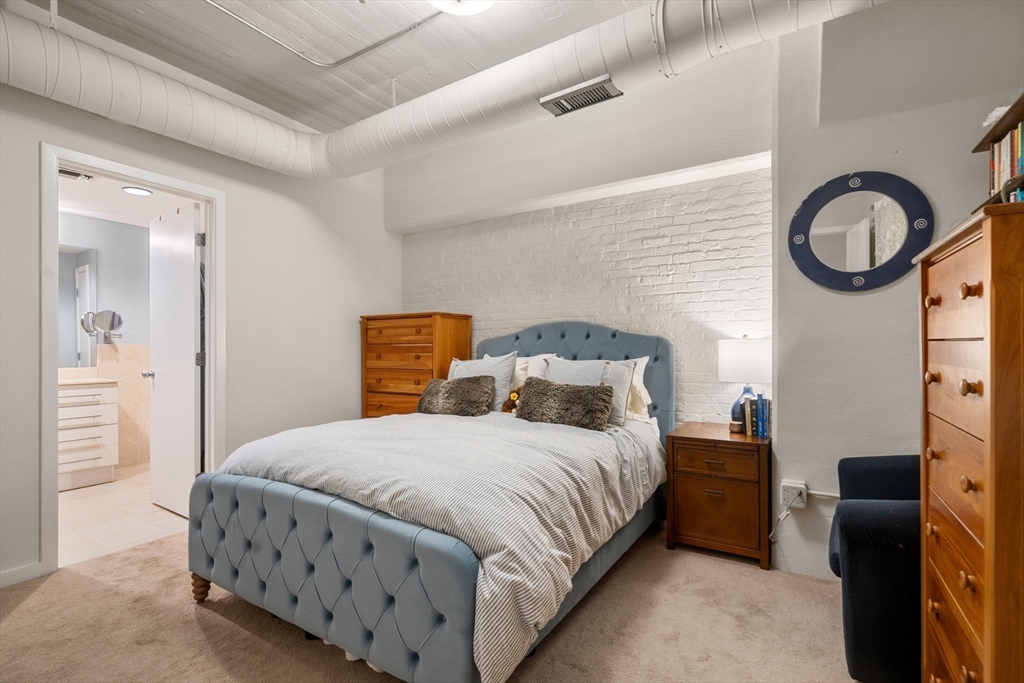 210 South St. # 3 Unit: 4-3