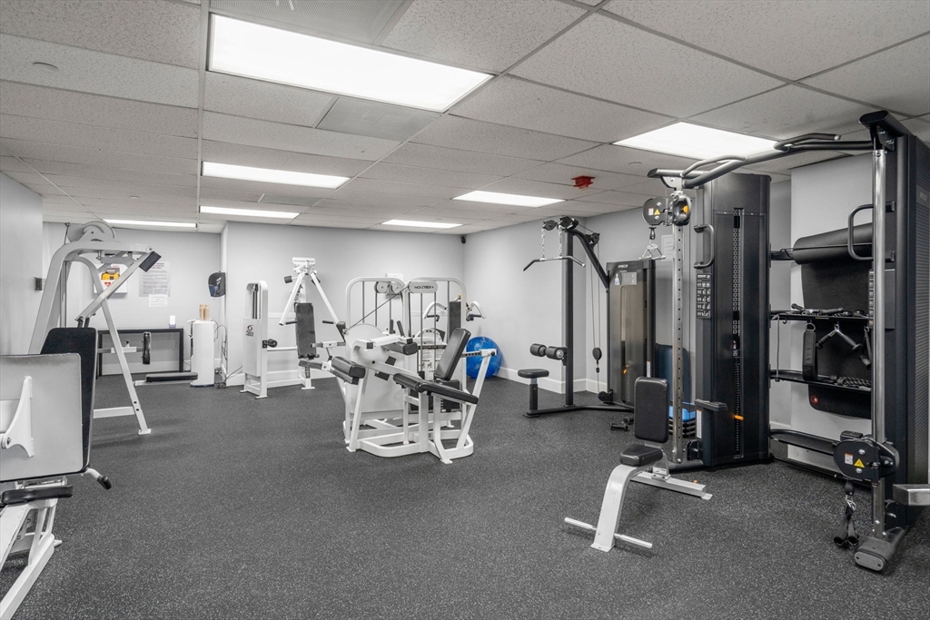 197 Eighth Street Unit: PH19