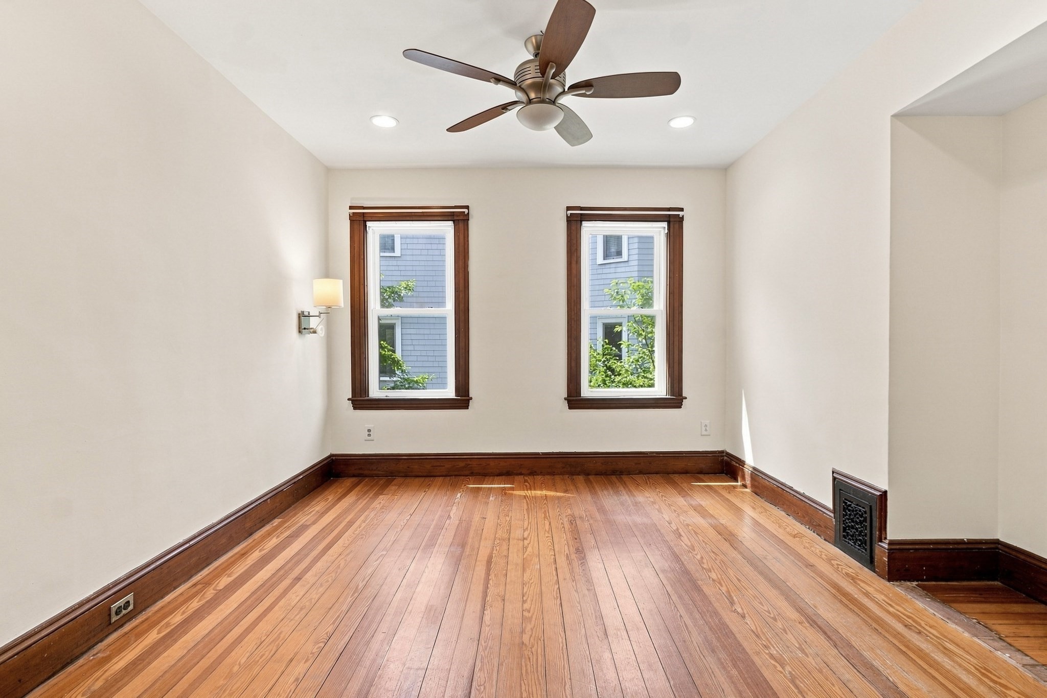 236 Concord Ave. # 2 Unit: -2
