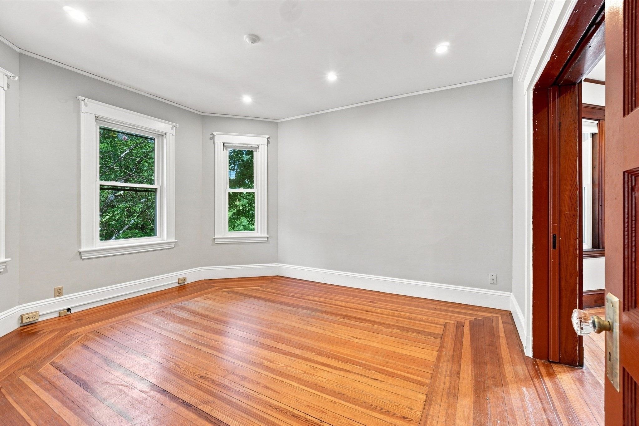 236 Concord Ave. # 2 Unit: -2