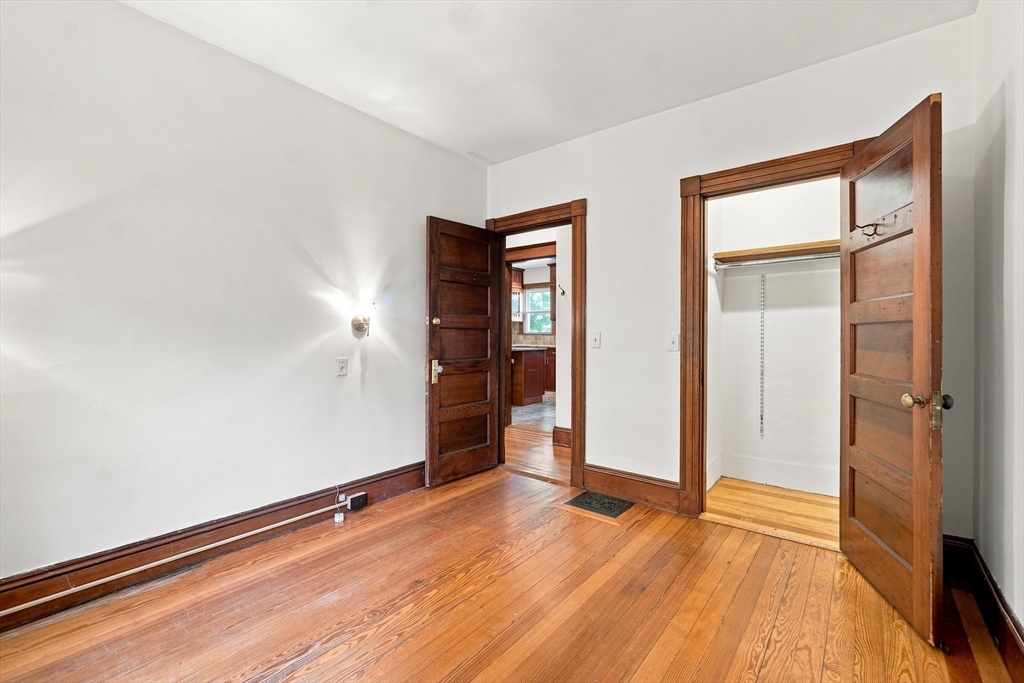 236 Concord Ave. # 2 Unit: -2