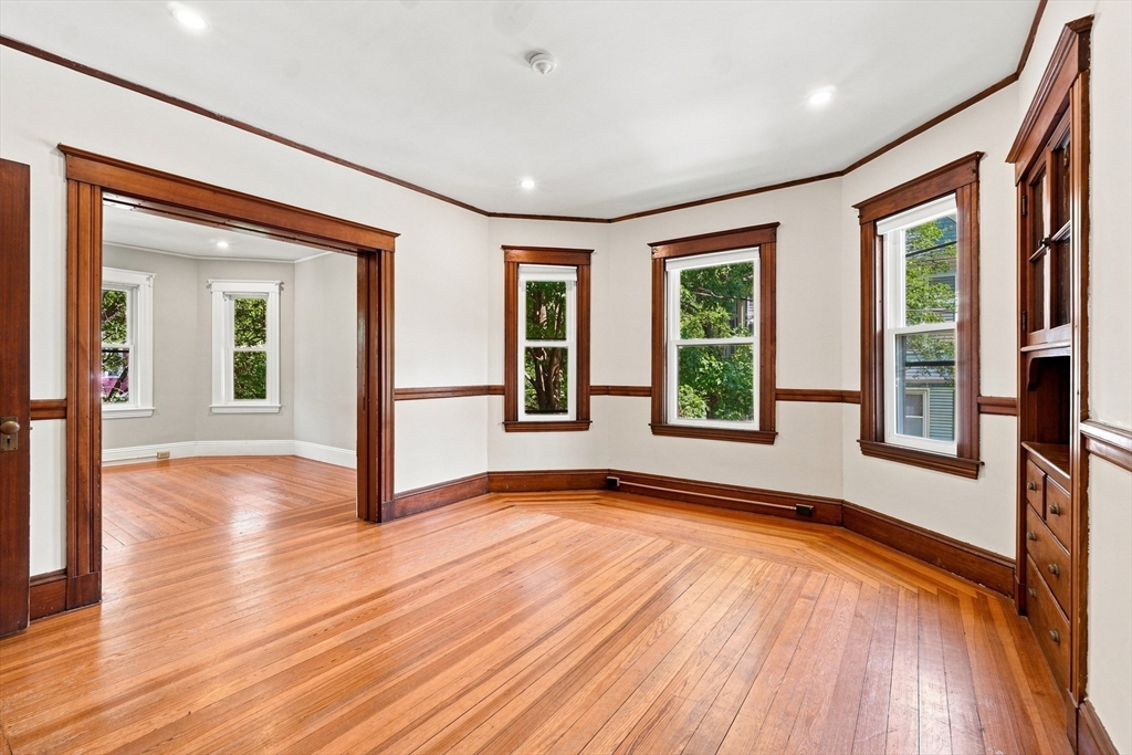 236 Concord Ave. # 2 Unit: -2