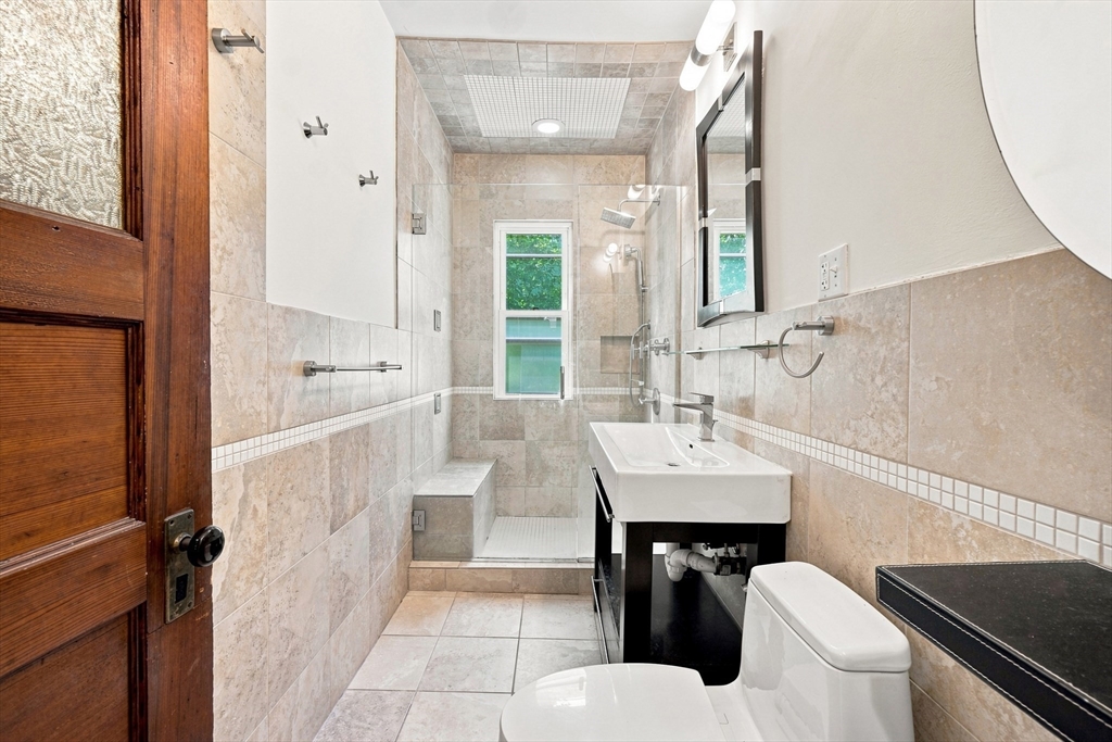 236 Concord Ave. # 2 Unit: -2