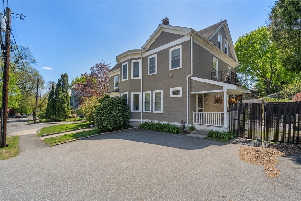 28 Oliver St