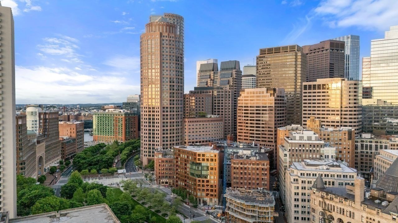 110 Broad St # 303
