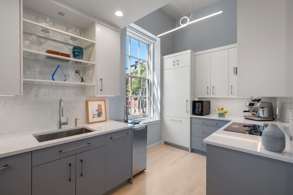 47 Harvard Street # C201
